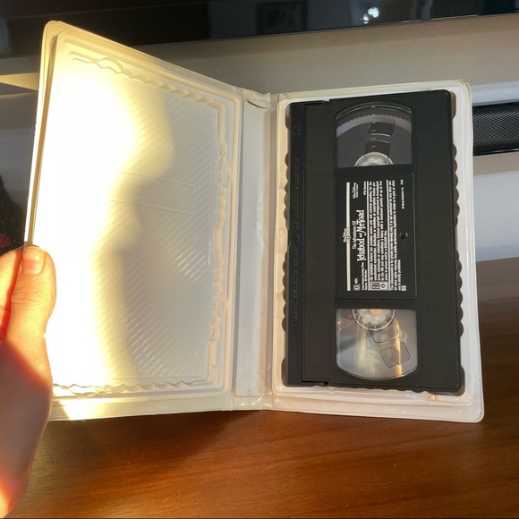 Vintage Disney The Adventures of Ichabod and Mr. Toad GOLD COLLECTION VHS - Picture 5 of 6